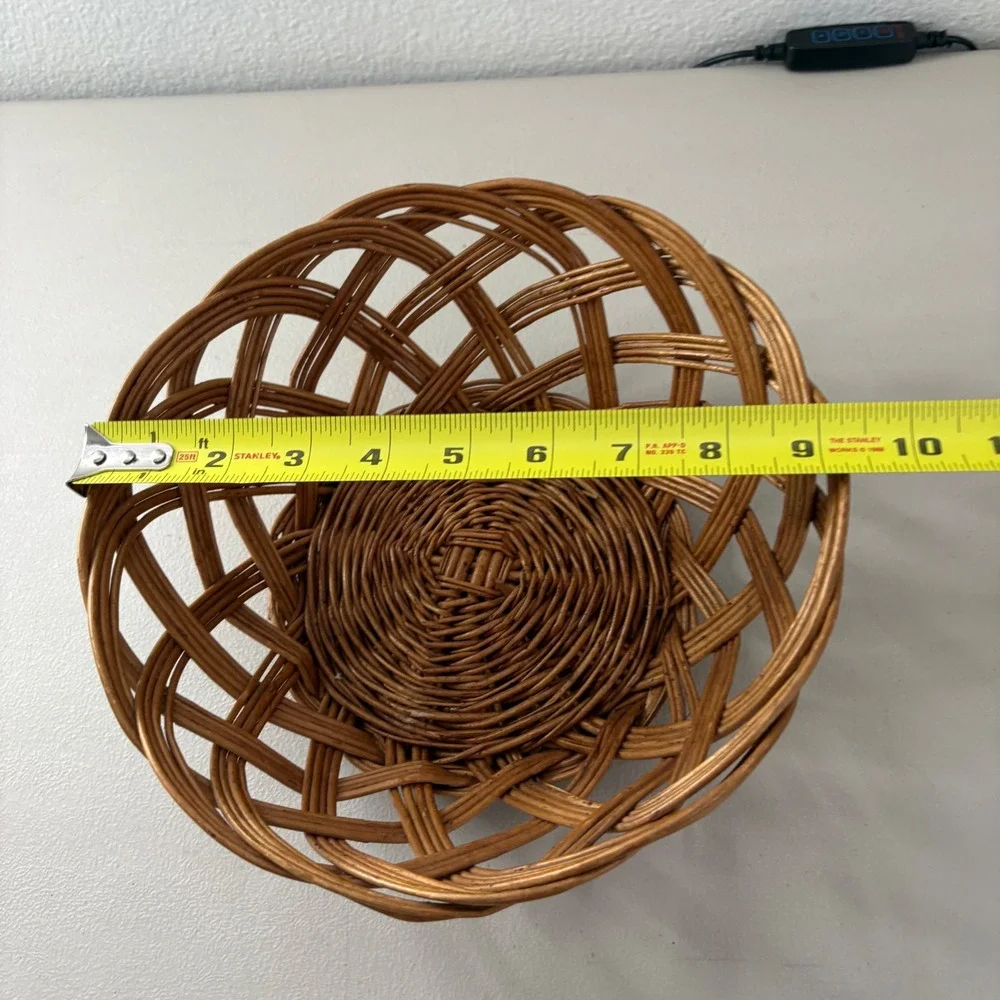 VTG Woven Wicker Lattice Basket Round Brown Open Weave Decorative Bowl 9 Inch